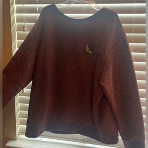 Pink glittery top with cute bee